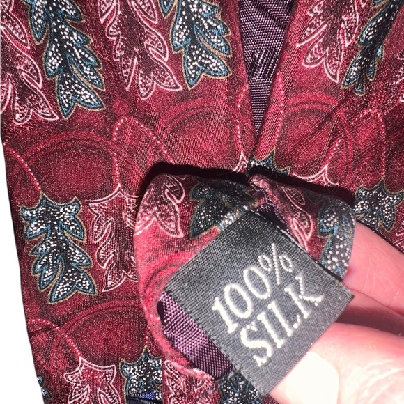 Oscar de la Renta Couture 100% Silk Red Grey Navy Green Paisley Abstract Tie Set - Picture 2 of 12